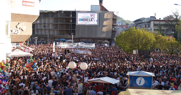 МЕДИЈИ У РС: Снајперисти тзв. Армије БиХ на протестима Правда за Давида