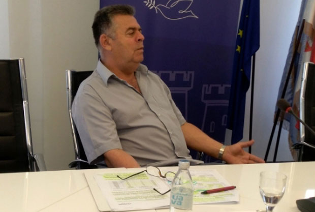 Нови Сад: Из дугова уз попуст