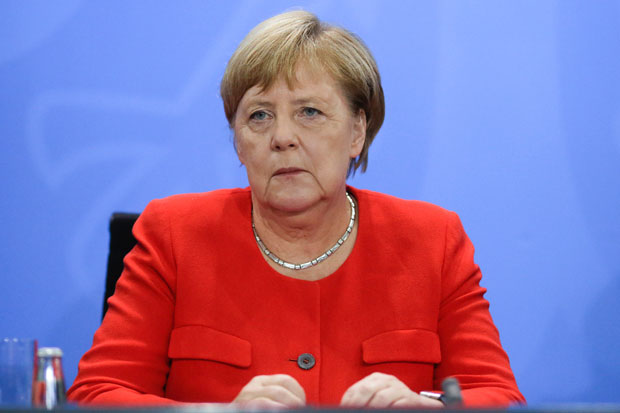 Меркел: Преиспитаћемо Масенов положај