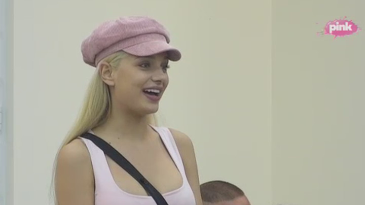 ЗАДРУГА 2: Доротеа је била са ожењеним човеком који има троје деце, а Лепи Мића је брани јер је била у вези са његовим другом