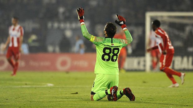 Стојковић: Срамота ме је што сам Србин, враћам пасош ове земље