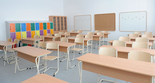 ПРОСВЕТАРИ НАЈАВЉУЈУ РАДИКАЛИЗАЦИЈУ ШТРАЈКА: Сваког дана часови краћи 15 минута?!