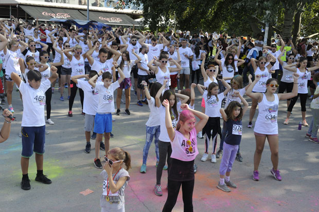 Одржана четврта Трка с бојама, трчали и најмлађи