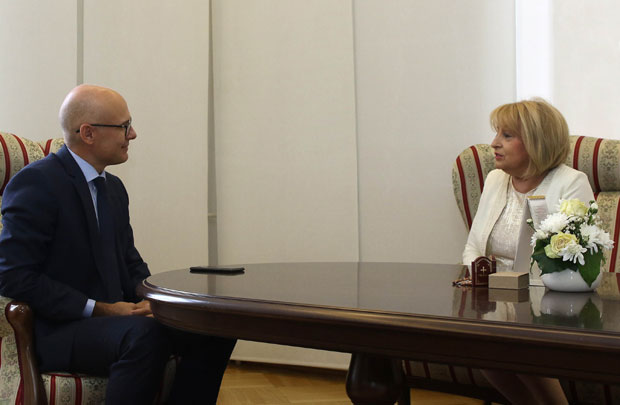 Подршка Новог Сада породицaма са децом