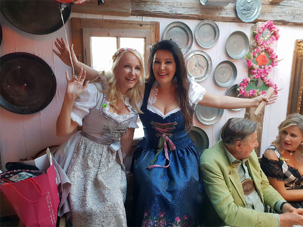 Драгана Мирковић изазвала пажњу на Октобарфесту