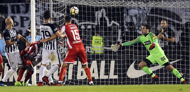 ПАРТИЗАН АНГАЖОВАО СТРУЧЊАКЕ: Није био гол (ФОТО)