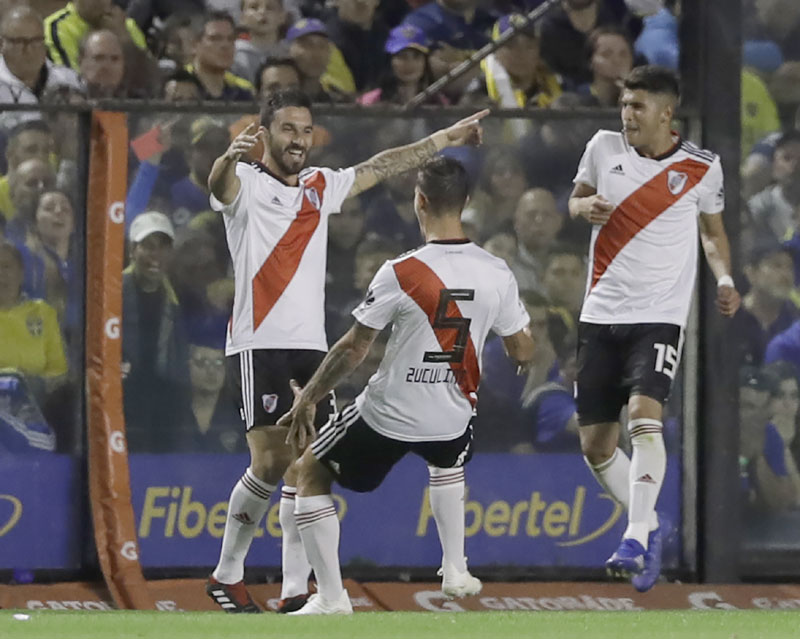 ПИТИ И ТЕХНИЧКИ НОКАУТ: Ривер плата на Бомбоњери очитала лекцију Боки јуниорс 