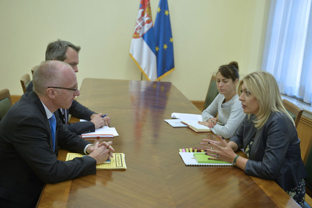 САСТАНАК ЈОКСИМОВИЋЕВЕ И ШИБА: Србија показује напредак у реформама