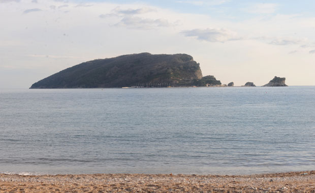 Код Будве спасено двоје промрзлих пољских туриста