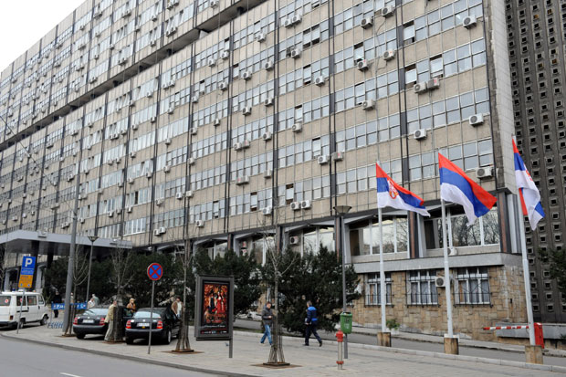 Министарство просвете апеловало на родитеље да пријаве школама вршњачко насиље