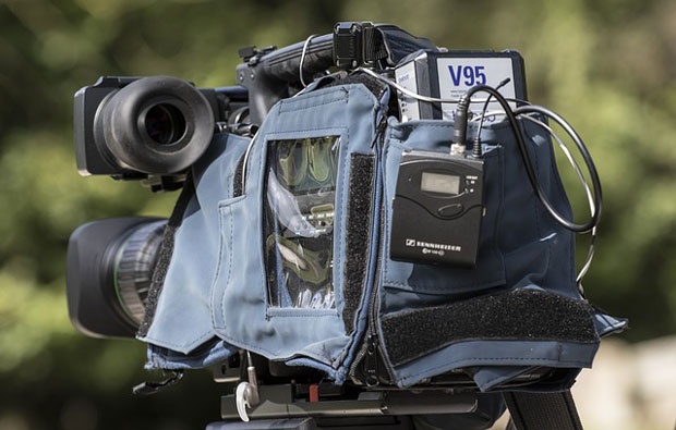 Тачка на спекулације о стопирању филма „Мезимица, споразумно раскинут уговор