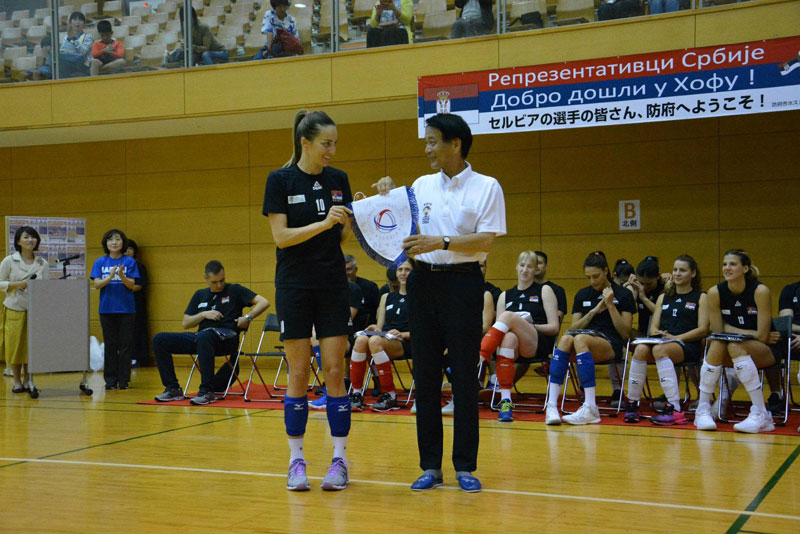 МАЈА ОГЊЕНОВИЋ ЗА “НОВОСТИ” ПРЕД СТАРТ СП: Сви нас се сада плаше