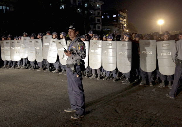 БЕЗ ФУДБАЛА У ИНДОНЕЗИЈИ: Убијен навијач