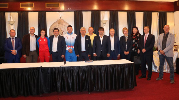 Сусрет добрих пријатеља