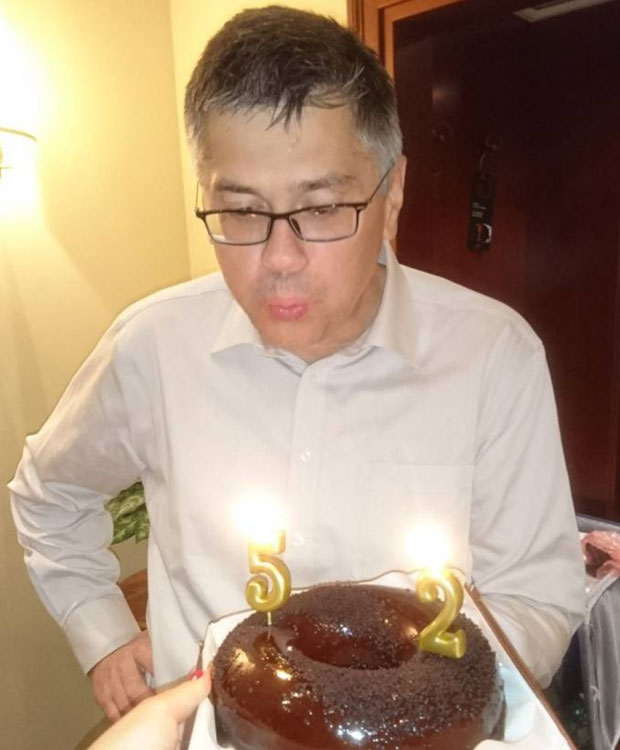 Шпијунка: Александру Чотрићу торта у Кијеву