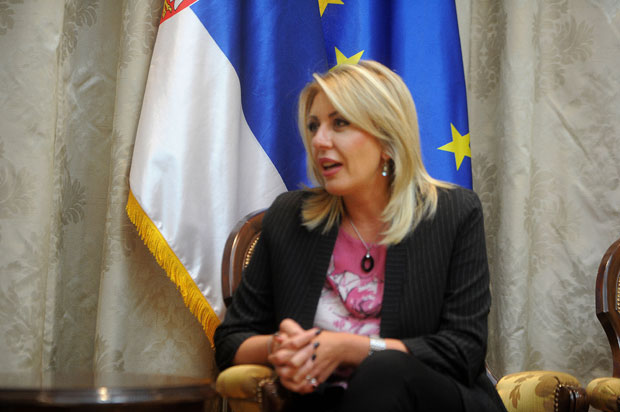 ЈОКСИМОВИЋ ПОРУЧИЛА ОПОЗИЦИЈИ: Ваша политика је доживела крах