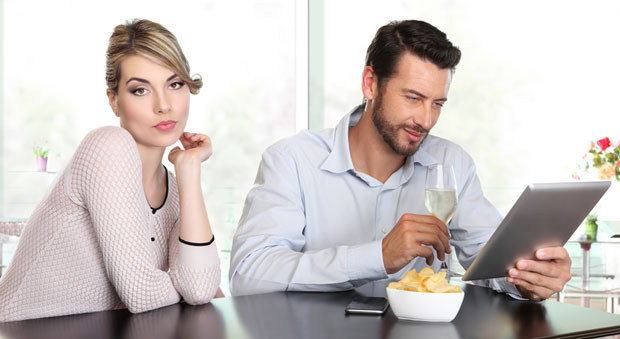 Веза са њим је немогућа: Овај знак није добар за чврсте везе и породични живот
