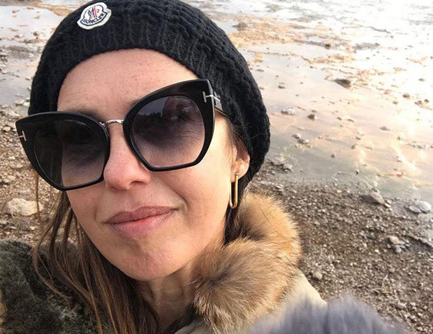 Наташа Нинковић ужива крај гејзира