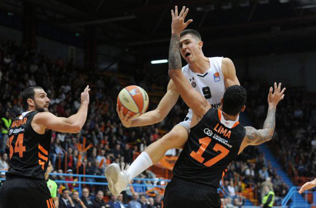 Лако је срушити саграђено