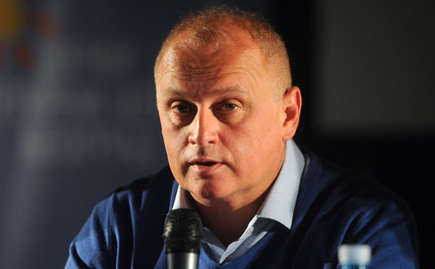 Весић: Уместо да изађе на ТВ дуел, Ђилас тужи РТС