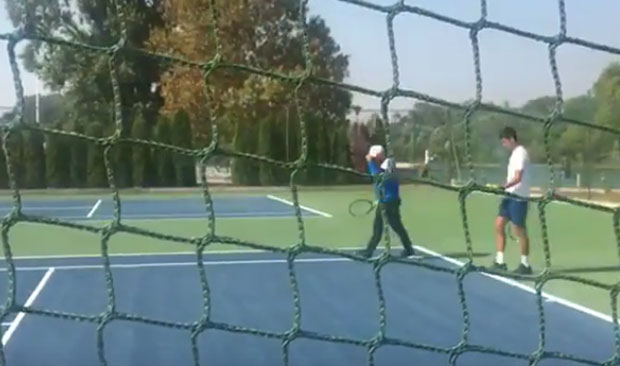 “НОВОСТИ” НА НОВАКОВОМ ТРЕНИНГУ: Ђоковић у Београду обавља завршне припреме за Мастерс у Кини (ВИДЕО)