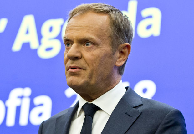 ТУСК И СТОЛТЕНБЕРГ ПОРУЧИЛИ МАКЕДОНСКИМ ПОЛИТИЧАРИМА: Искористите историјску шансу да се придружите НАТО-у и ЕУ