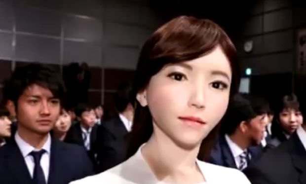 Робот Ерика постаје водитељ у Јапану