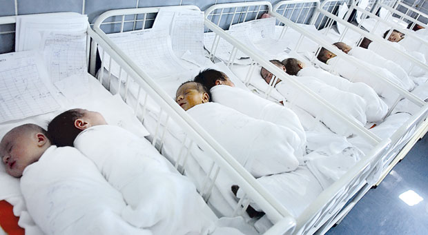 ТАЧКА НА АФЕРУ НЕСТАЛИХ БЕБА: Предлог закона о крађи малишана стићи ће пред посланике до краја месеца