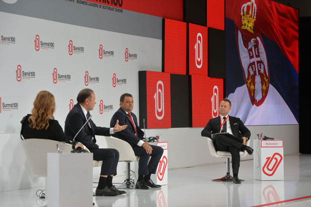 ПРЕПРЕКЕ МОРАЈУ ДА ПАДНУ: Другог дана Самита 100 бизнис лидери о бољој сарадњи у региону
