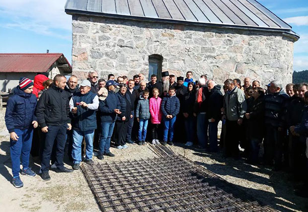 БЕСЕДА НАДОМАК КиМ: Заборавимо на поделе