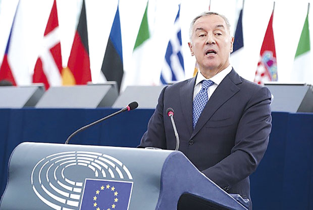 УЛАЗАК ЦРНЕ ГОРЕ У ЕУ: Претња су трећe земљe