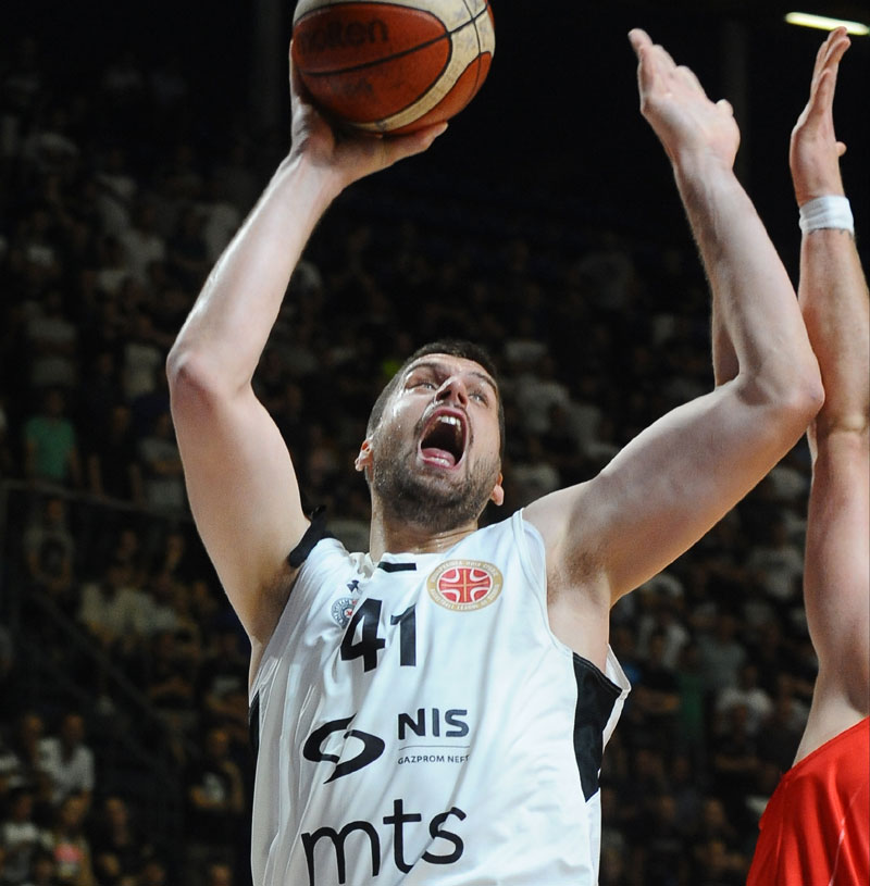 СПРЕМНИ ЗА КОРАК НАПРЕД: Партизан у Тренту против италијанског вицепрвака креће у Еврокуп одисеју