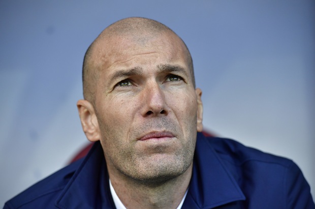 МУРИЊО НЕ МОРА ДА СТРЕПИ: Зидан жели Јувентус