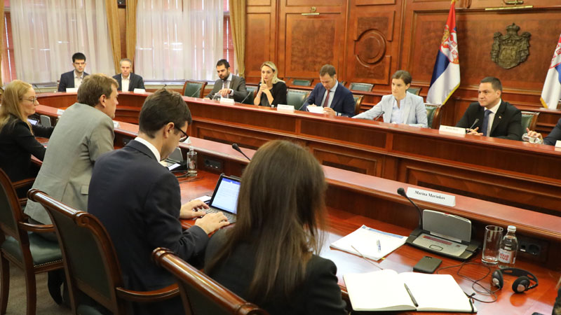 Брнабић и Руф разговарали о првим резултатима новог програма реформи
