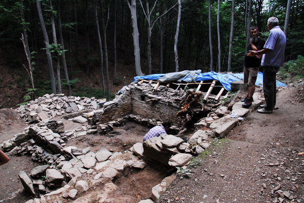 На Руднику откривен вински подрум из средњег века
