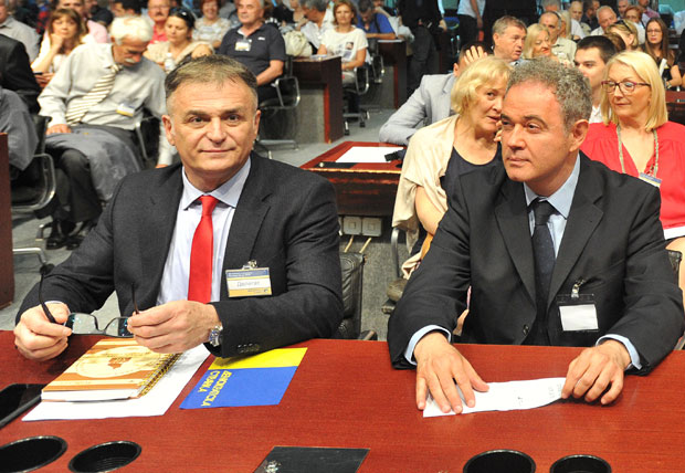 ДЕМОКРАТЕ УСКОРО БИРАЈУ БЕОГРАДСКИ ОДБОР: Ђилас хоће Лечића