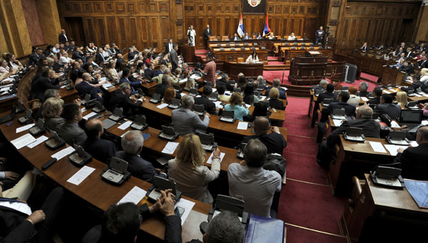 Кворум прошао поправни