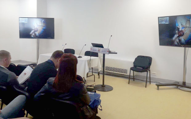 Ласером урадили две операције на кичми