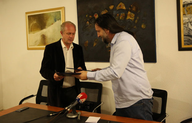 ЧВРСТЕ ВЕЗЕ НОВОГ САДА И ГРАЧАНИЦЕ: Нећемо се отуђити од своје традиције 