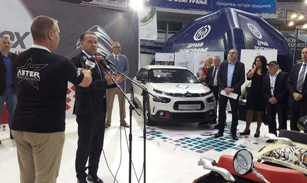 ДЕВЕТИ САЈАМ АУТОМОБИЛА У ГРАДУ НА НИШАВИ: Српска премијера пежоа 508
