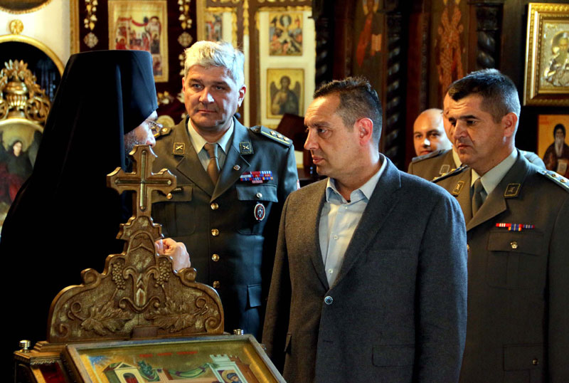 Вулин: Унапређење верске службе у Војсци
