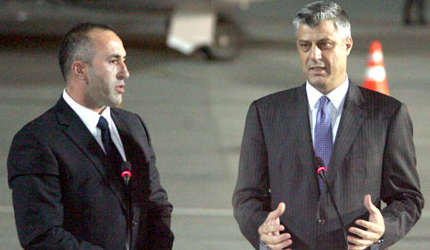 СПЕЦИЈАЛНИ РАТ НА ФЕЈСБУКУ: Сукоб Тачија и Харадинаја око дијалога са Београдом