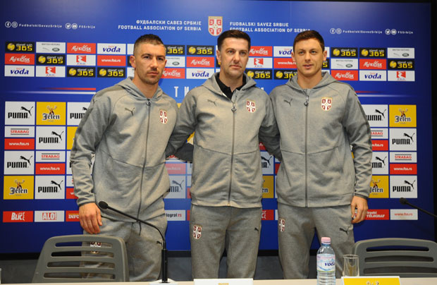 ОКУПЉАЊЕ РЕПРЕЗЕНТАЦИЈЕ У СТАРОЈ ПАЗОВИ: Без Матића и Коларова на “ђетиће”