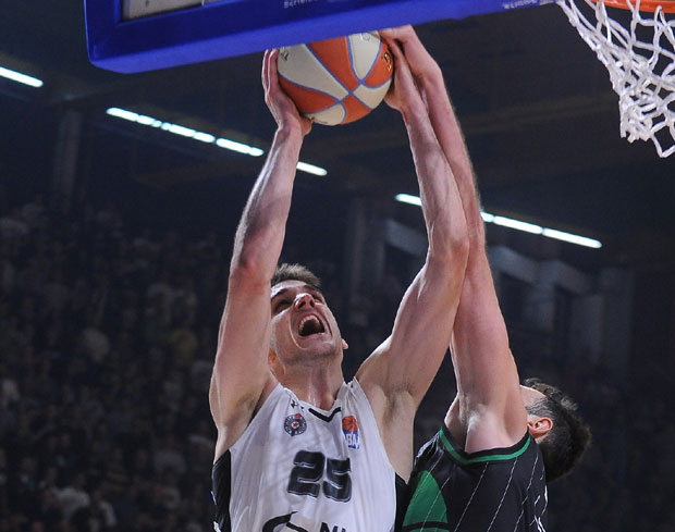 ЗАГОРАЦ ОДУШЕВЉЕН ДЕБИЈЕМ У ПИОНИРУ: Као да сам први пут играо кошарку