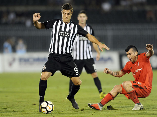 Николић: Играње за Црну Гору? Не искључујем ту могућност