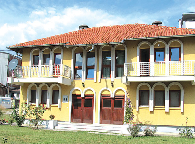 СРБЕ У ПЕЋИ УБИЈА САМОЋА: Били смо сметња Албанцима пре 1999. године