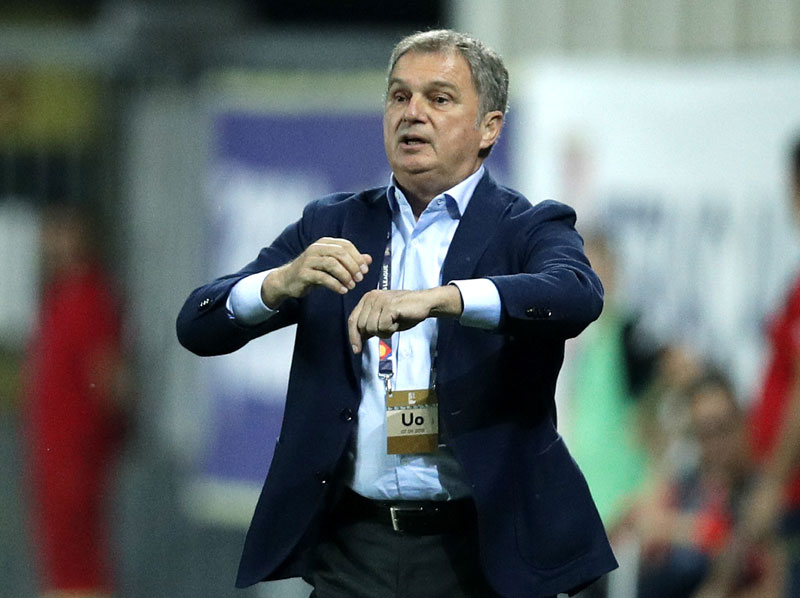 Тумбаковић за Новости: Нек фудбал засени све друго 