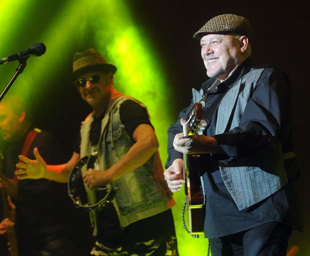 ПРИРОДОМ ПРОТИВ БАНАЛНОСТИ: Галија снимила нови спот (ВИДЕО)