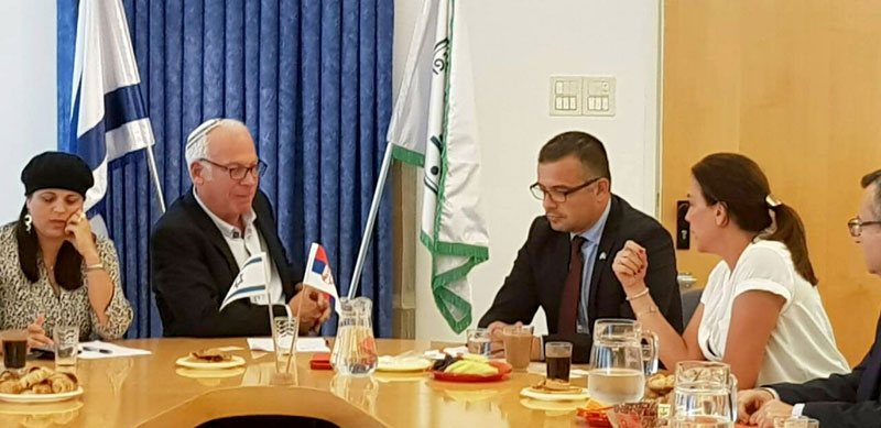 Договорена израда споразума о слободној трговини са Израелом