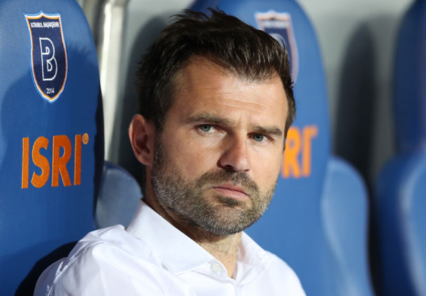 Леко се вратио на посао, навијачи га дочекали аплаузом